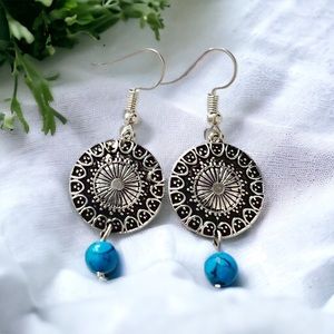 Chic Turquoise Earrings